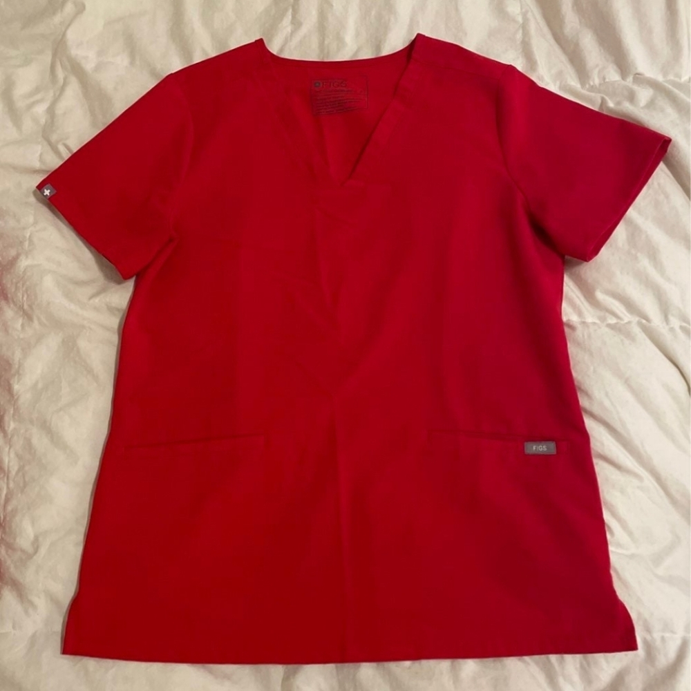 Figs Red Scrub Set